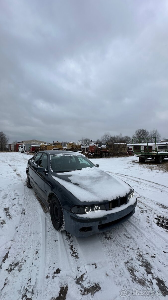 BMW e39 525tds manual sedan