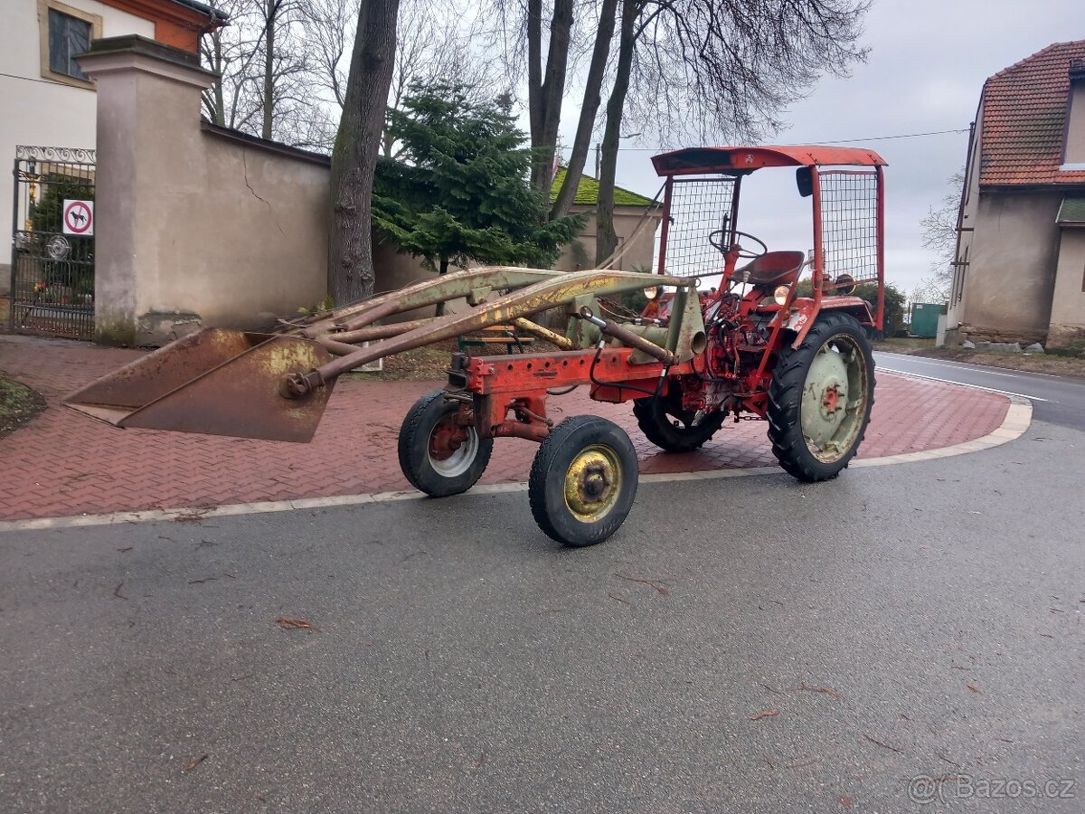 Prodám traktor RS09 (GT124) čelní nakladač