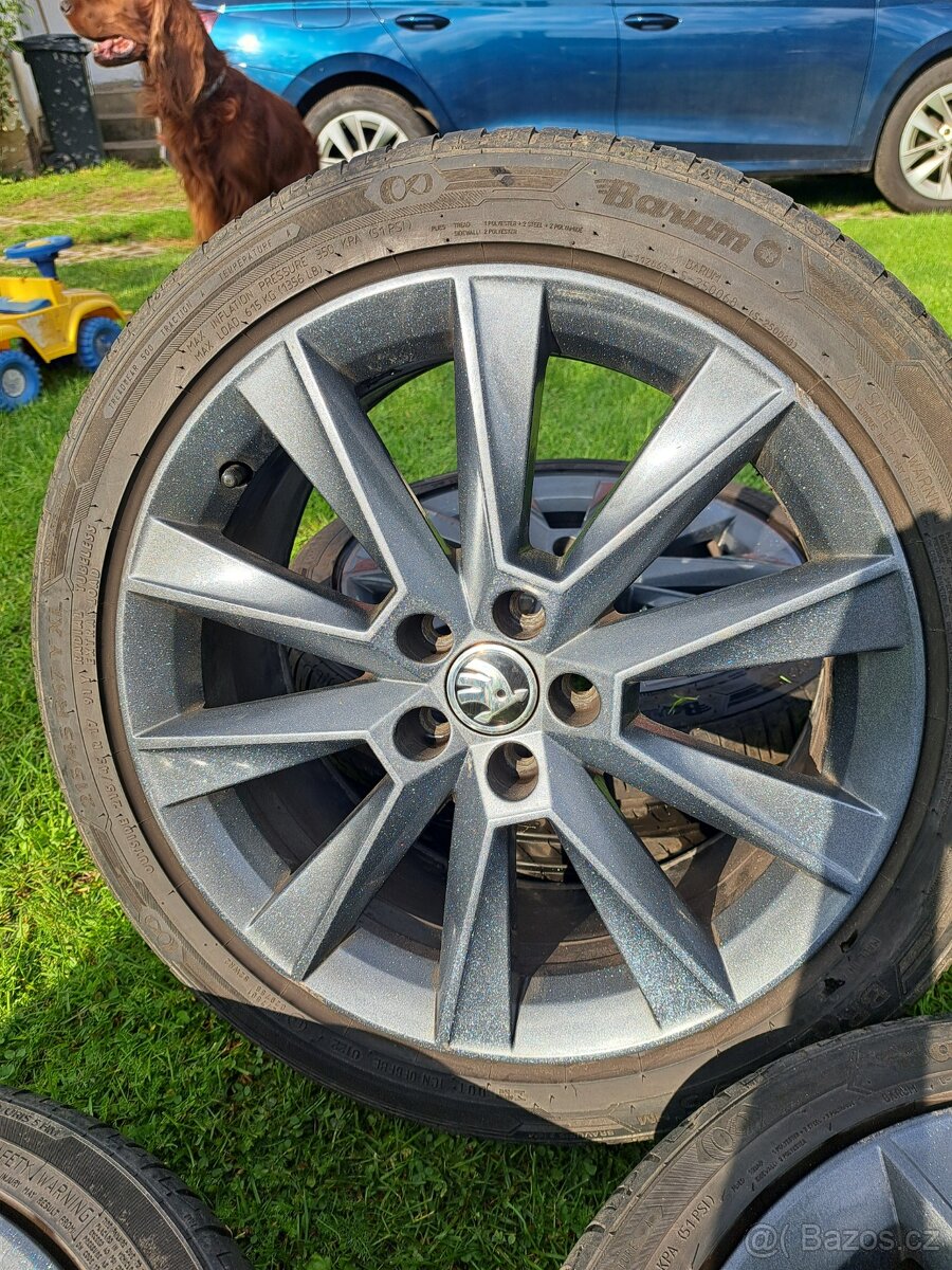 Alu kola r17 5x100 plus letni pneu