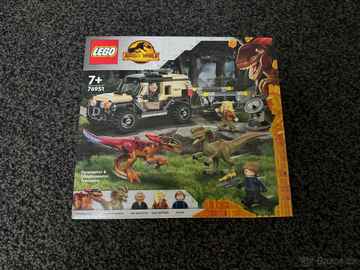 LEGO® Jurassic World 76951 Přeprava pyroraptoru a dilophosau