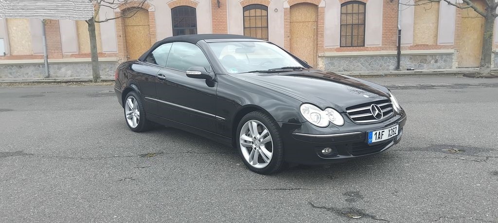 Mercedes-Benz CLK, 320CDI-CABRIO-Automat.-Navi