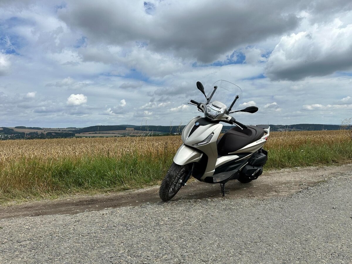 Piaggio Beverly 400, najeto 5165 km, rok výroby 2023