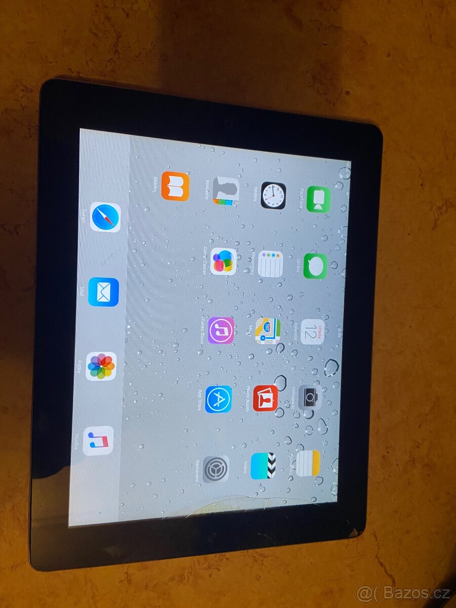 Prodám tablet iPad 2  16g.