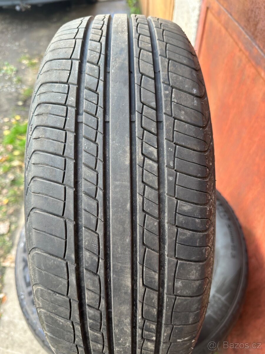 185/60 R15 84H Letní pneumatiky Fortune 4ks