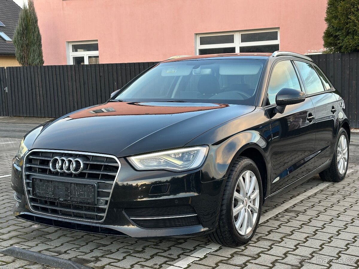 AUDI A3 SPORTBACK 1.6 TDI 81KW AUTOMAT 2016 PEKNY STAV