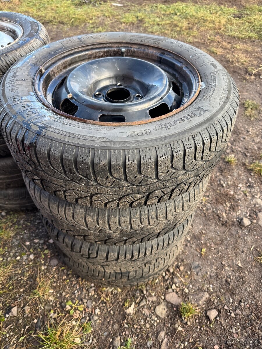 Zimni pneu 185/65 r15 disk peugeot 4x108