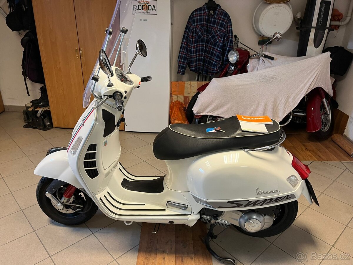 Vespa GTS 300 Super