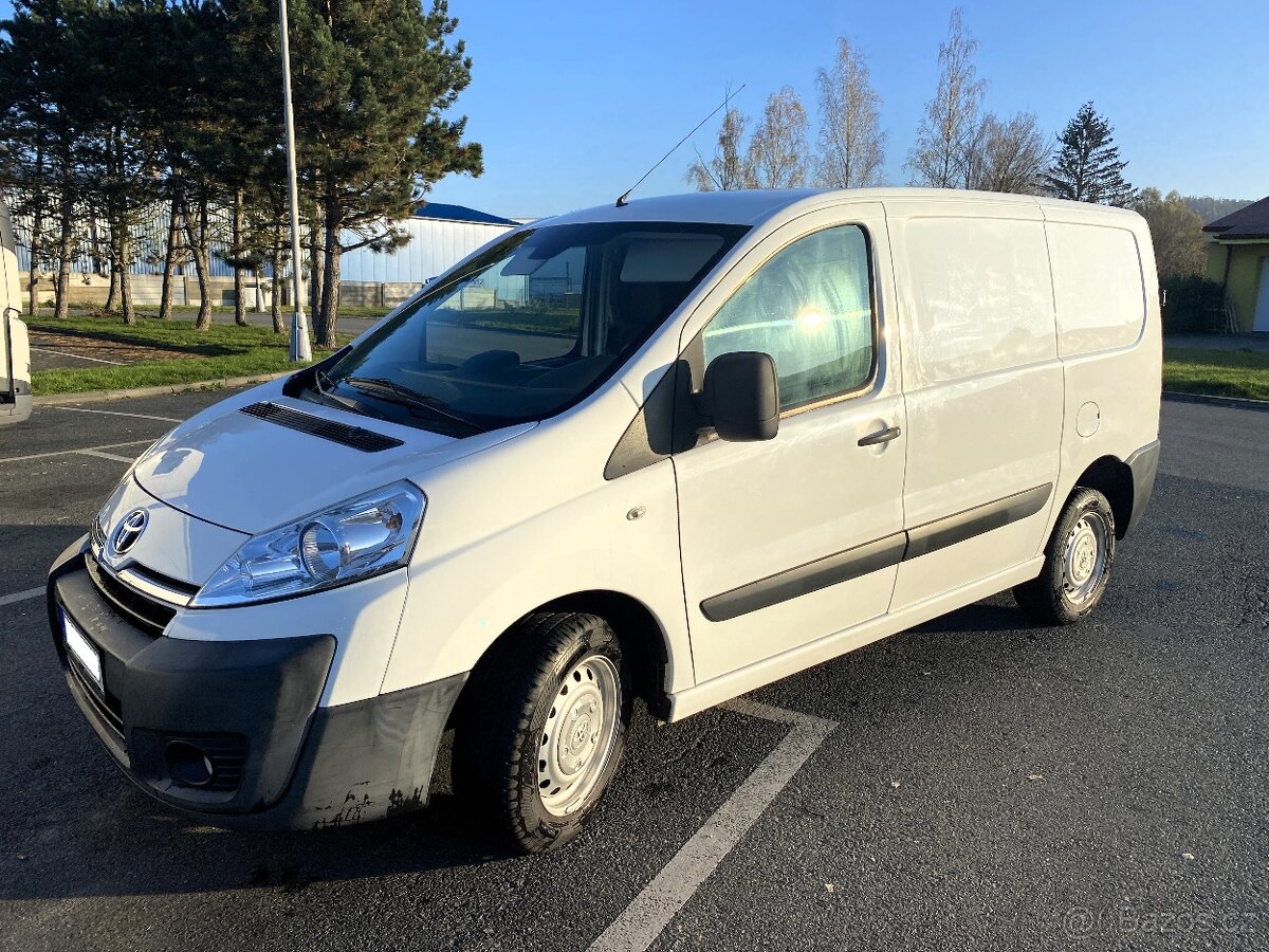 Toyota ProAce 1,6 D-4D, 3 místa, klima, pěkný stav