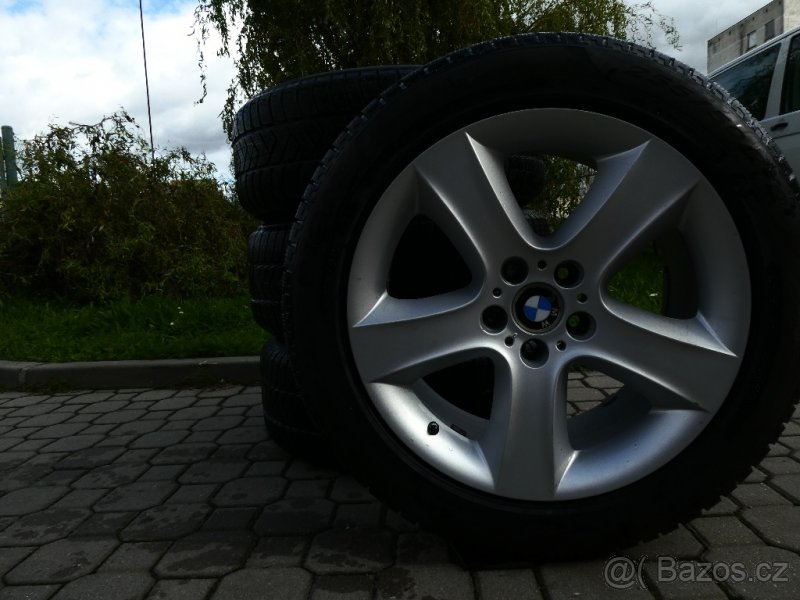 Prodám zimní pneumatiky Pirelli na BMW X5