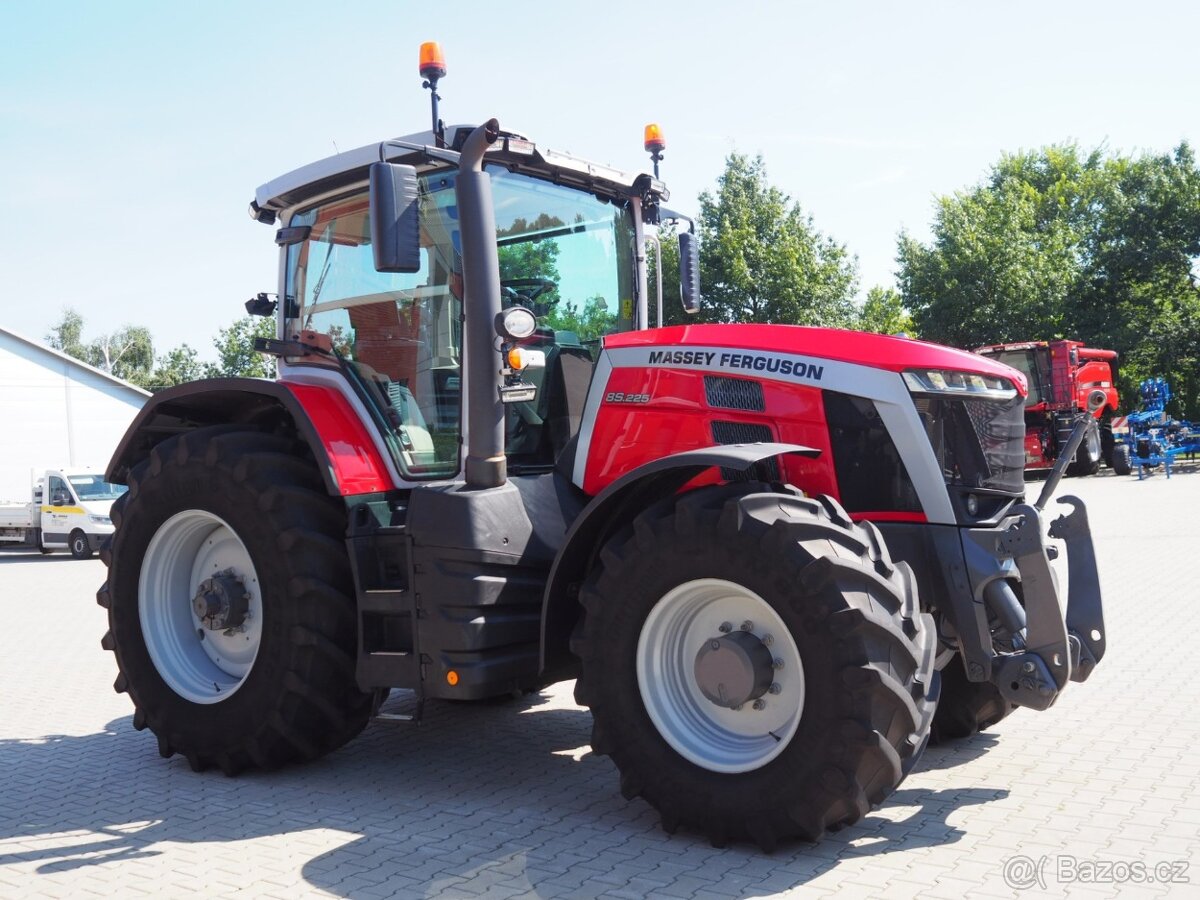 Massey Ferguson 8S.225 DYNA 7