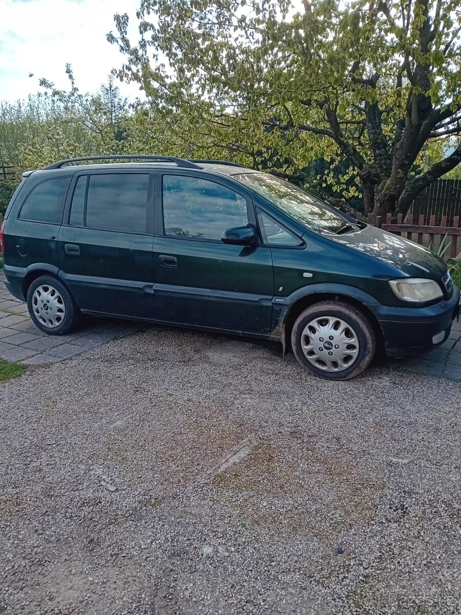 Prodám Opel zafira 1.8 16v rok výroby 2002