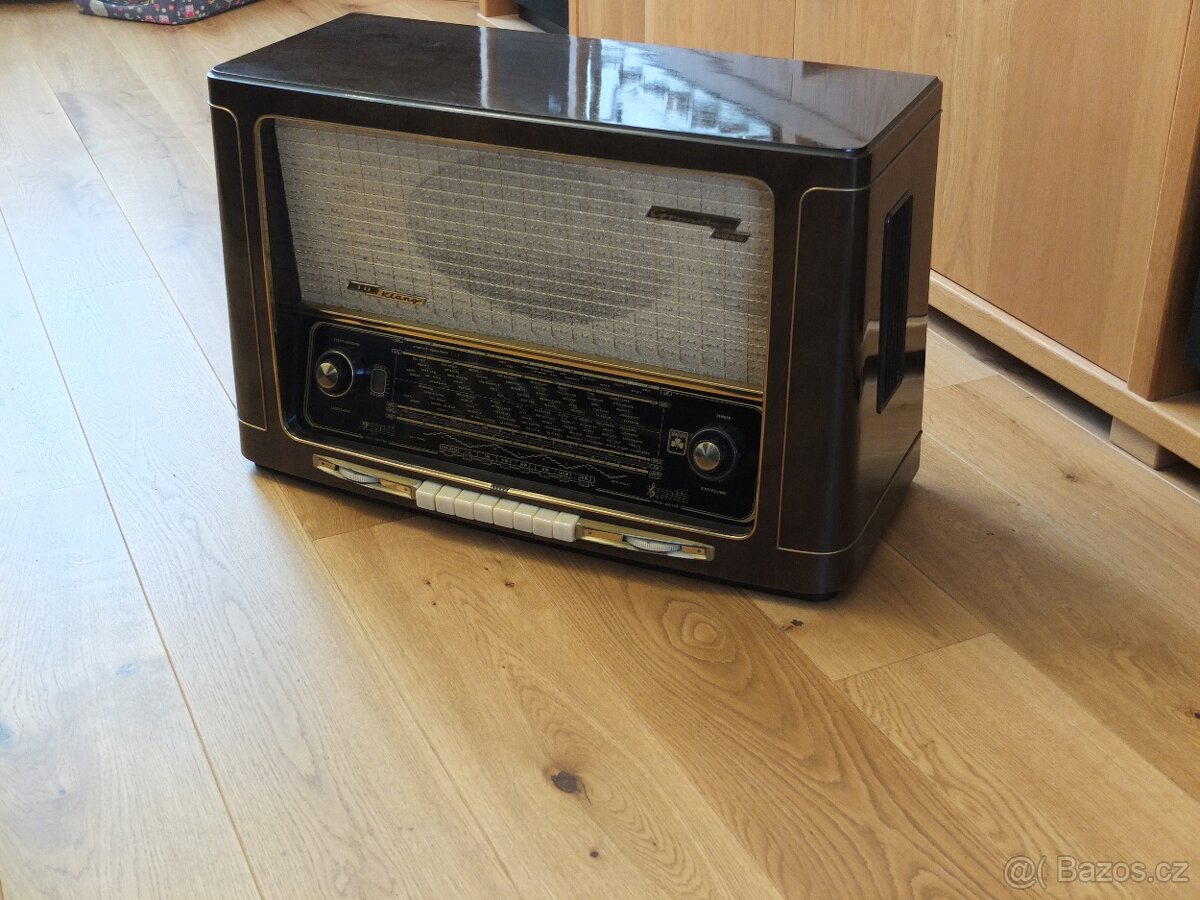 GRUNDIG 4040W/3D--pro znalce velmi vzácný model..rok1954