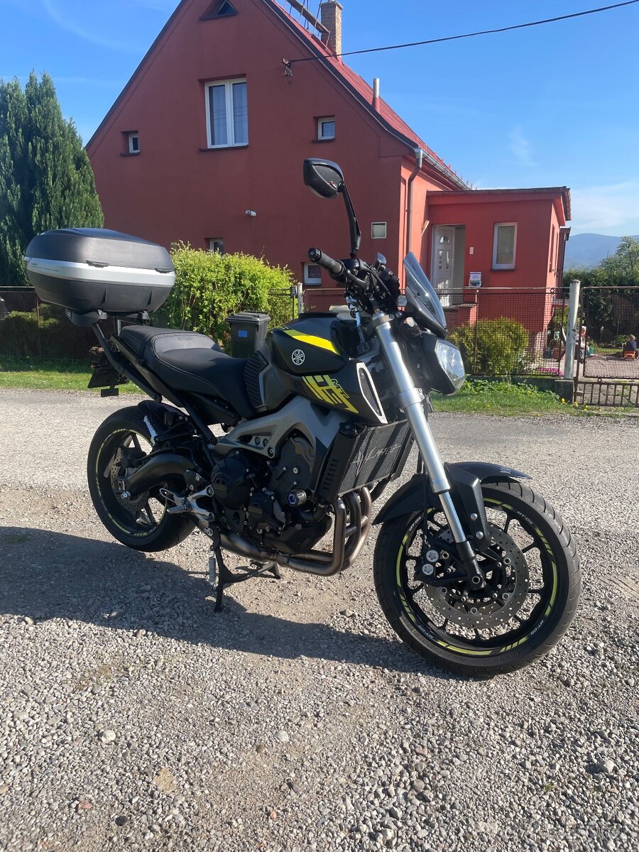 Yamaha mt 09