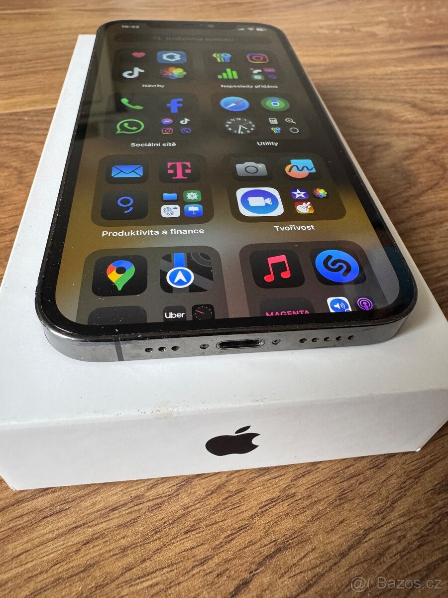 Apple iPhone 12 Pro 128GB, barva: Graphite