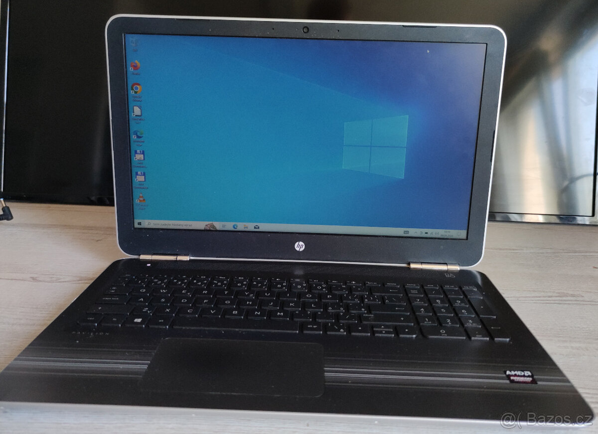 15.6 Notebook HP Pavilion 15 (15-aw018nc)