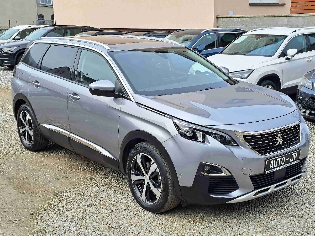 Peugeot 5008 1,2 PureTech ALLURE 70.000 km