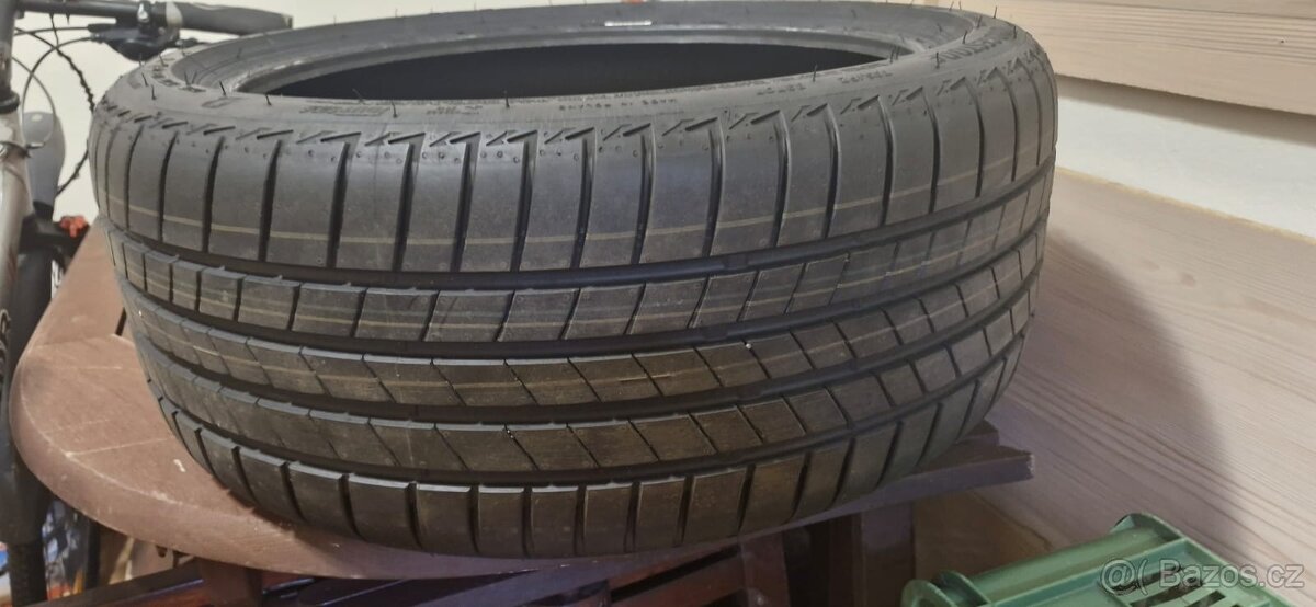 4ks nové letní pneumatiky Bridgestone 225/40 R18