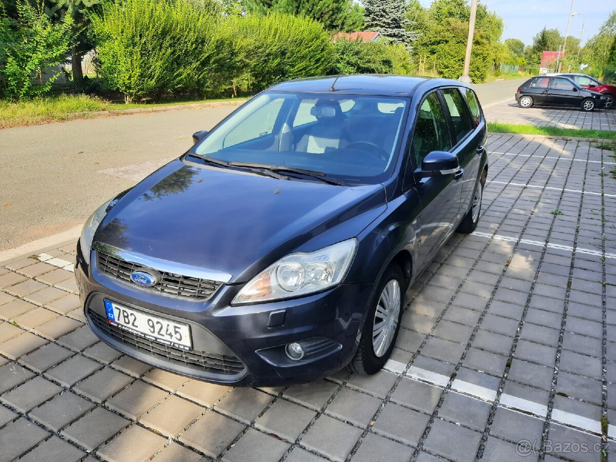 Ford Focus II kombi 1.6i 74kW, 2010, NOVÉ V ČR