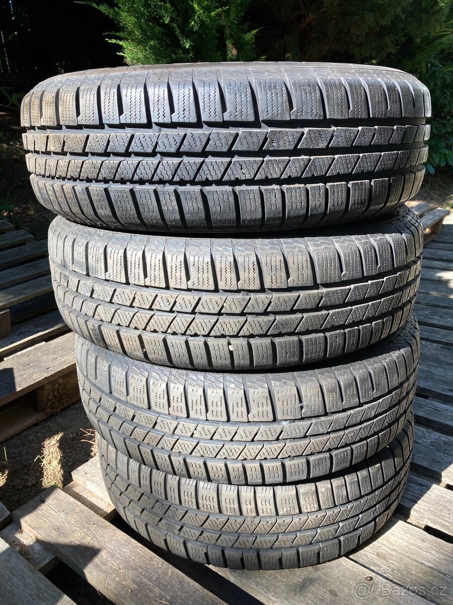 Zimní pneumatiky Continental 195/70R16 94H