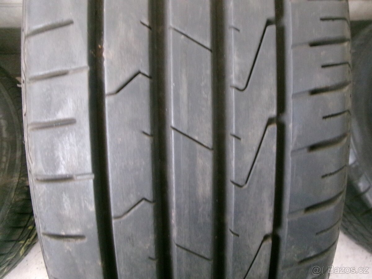 185/60 R15 HANKOOK (6-6,5mm) č.15448