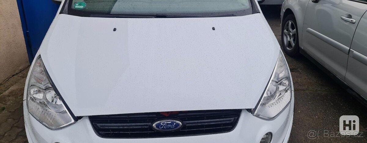 Kapota Ford S Max