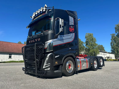 Volvo FH13.500 6x2 - tahač návěsů