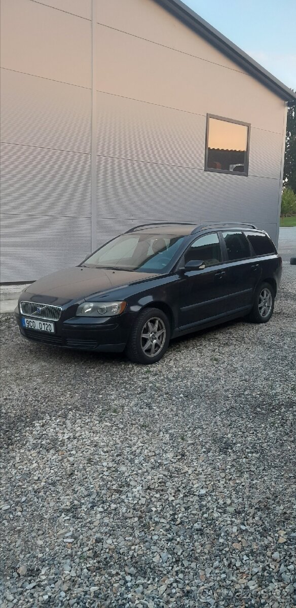 Prodám Volvo v50 2.0d