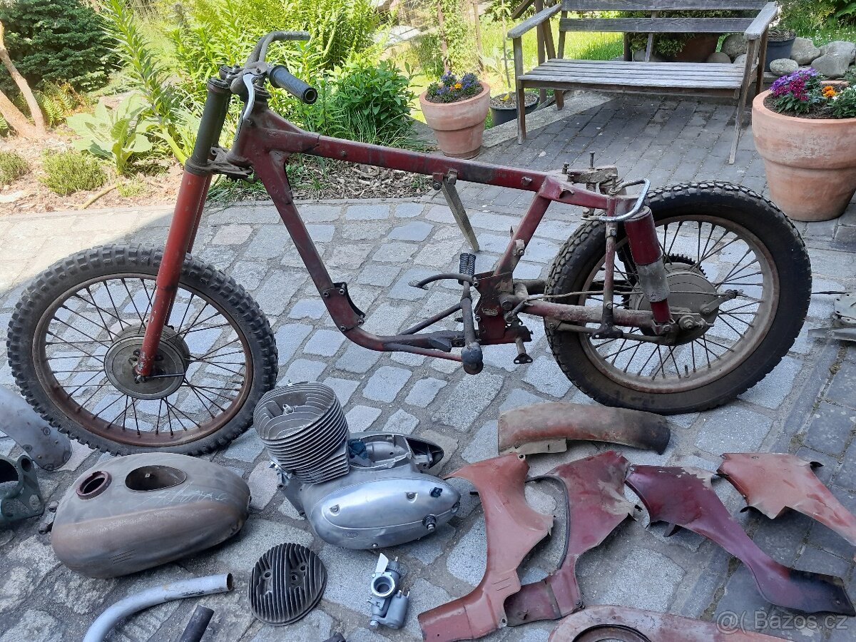 Jawa 250 553 Libeňák