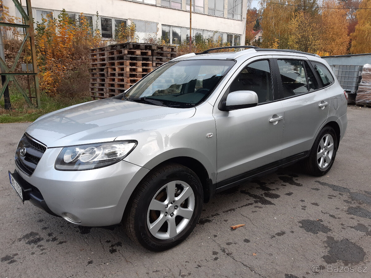 HYUNDAI SANTA FE, 2.2 CRDI, 4WD, 1.MAJITEL+SADA ZIMNÍCH KOL