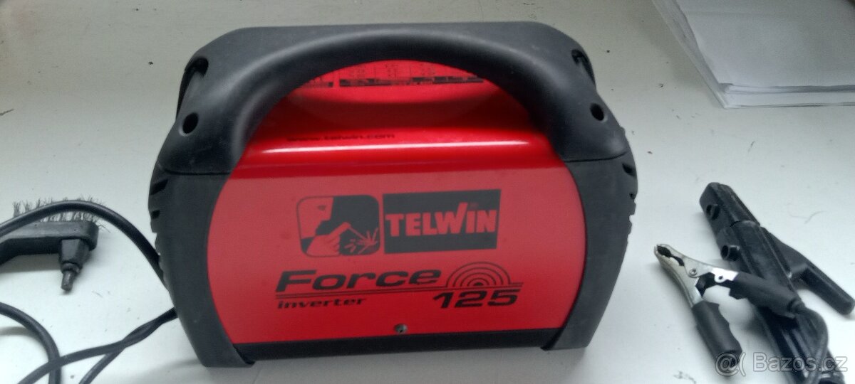 Invertorová svářečka Telwin Force 125