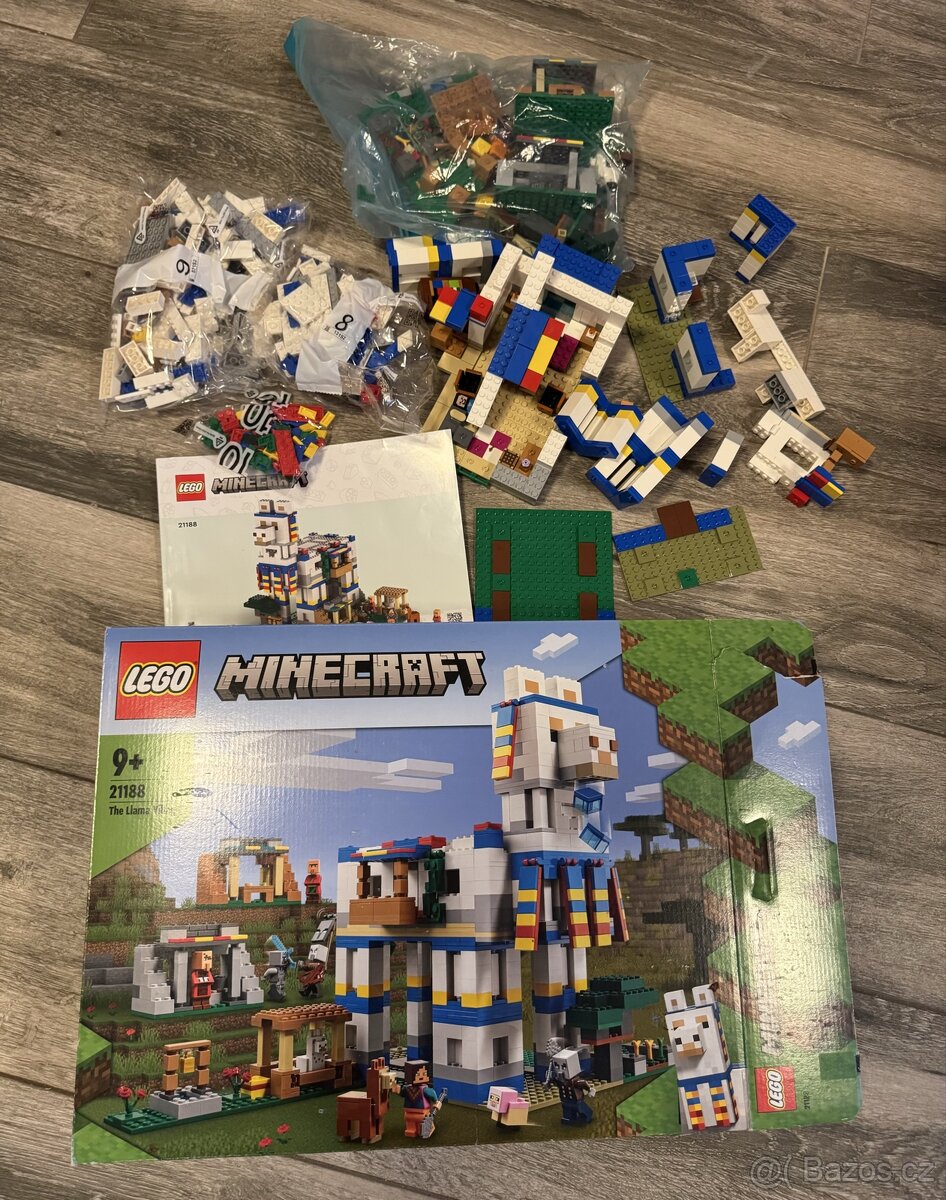 LEGO® Minecraft® 21188 Vesnice lam