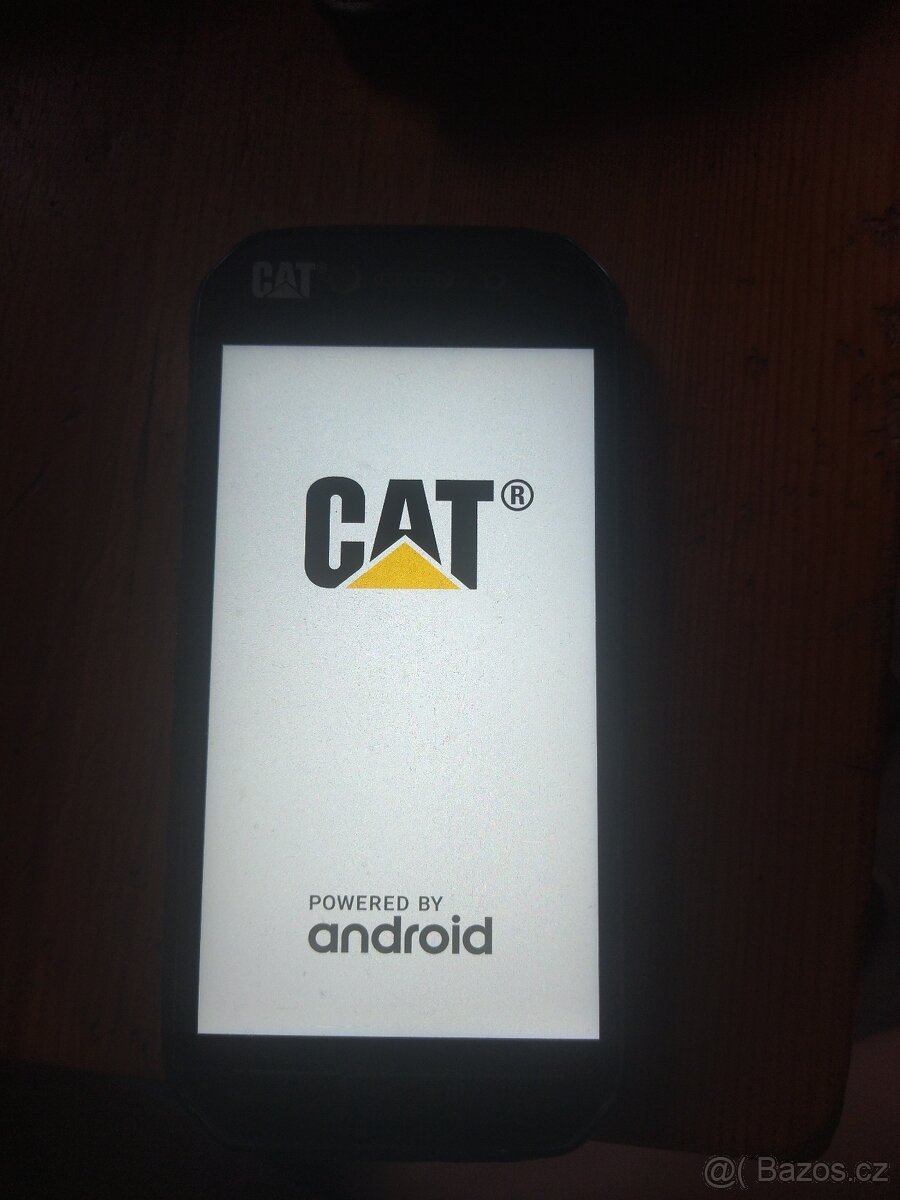 CAT telefon