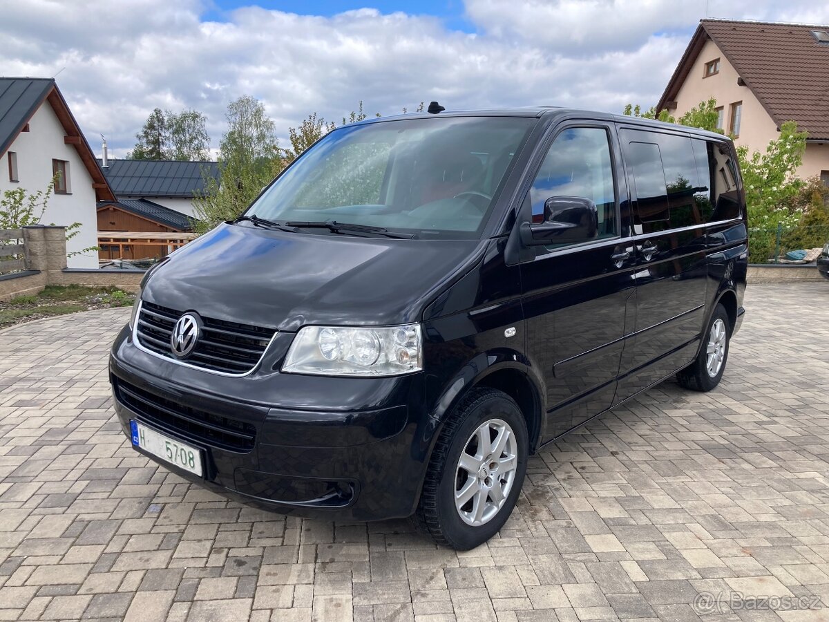 Volkswagen Multivan 2,5 TDi 128kW 7 Míst