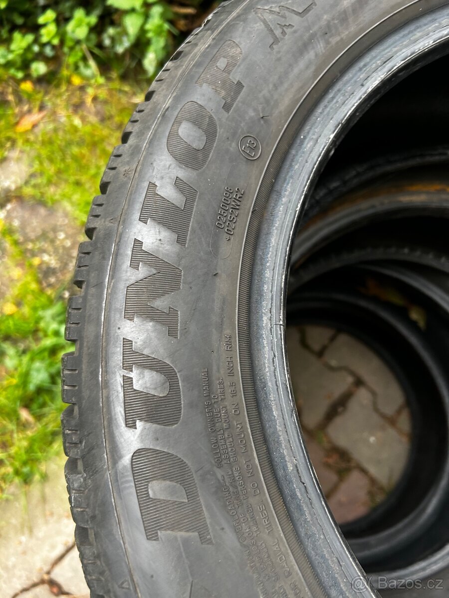 Zimní pneu Dunlop 205/55R16