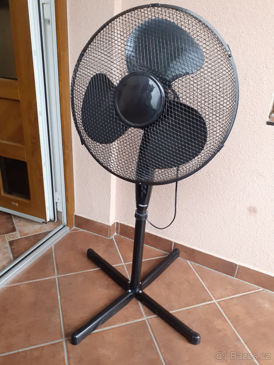 Stojanový ventilátor