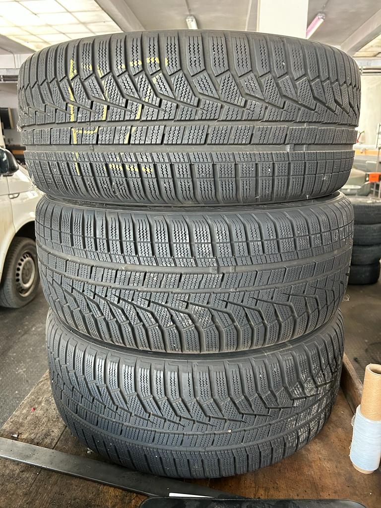 235/50 R18 Hankook zimní pneu