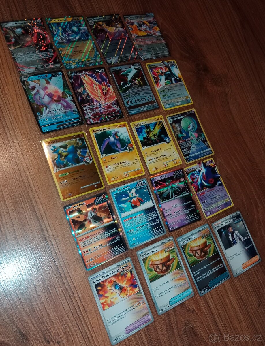 20 Pokémon kartiček