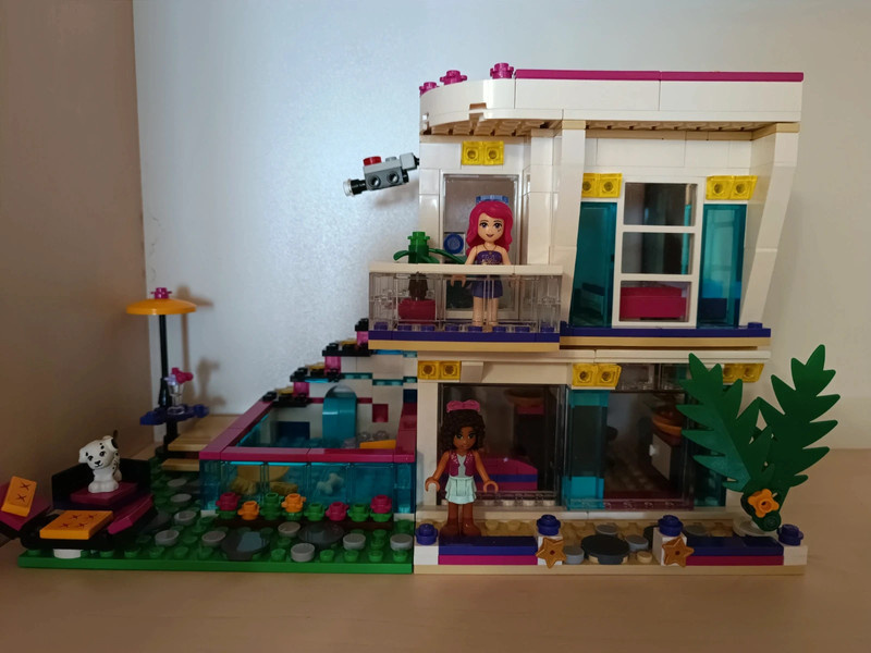 Lego Friends 41135 Livi a její dům popové hvězdy