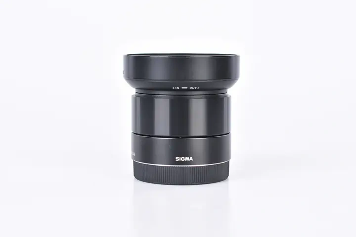 SIGMA 19 mm f/2,8 DN Art - Sony E  (APS-C)