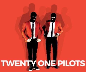 Twenty one pilots