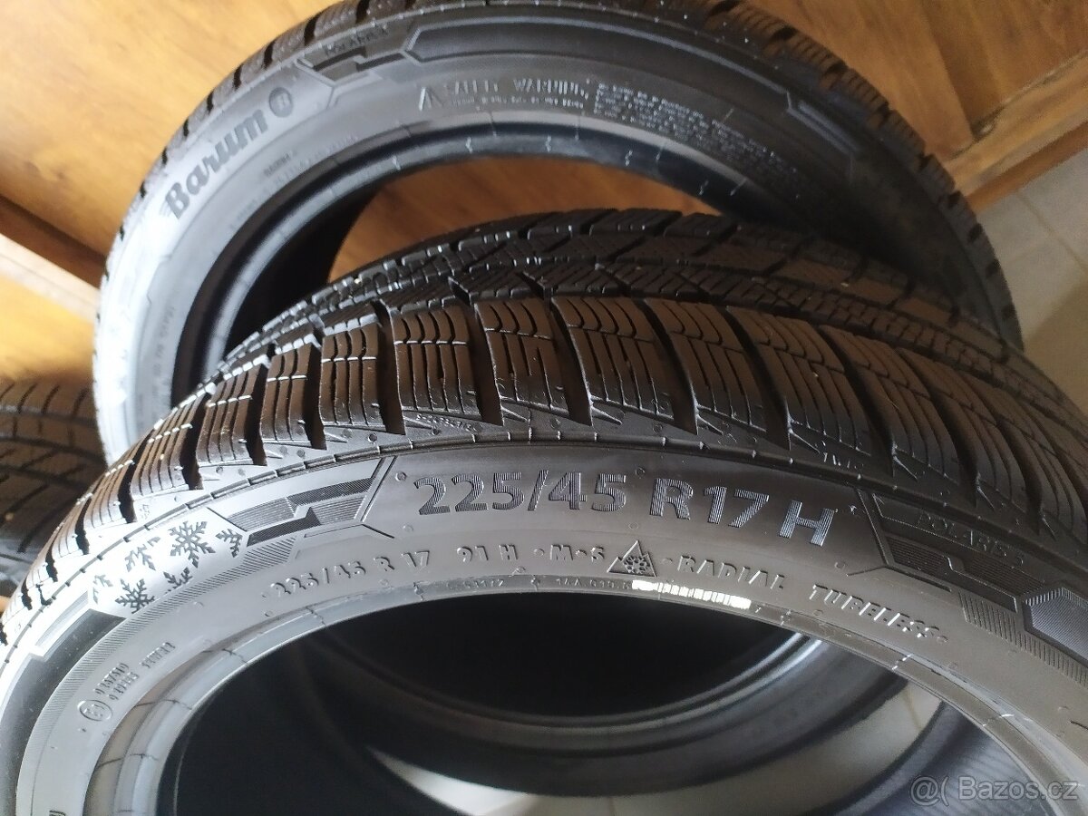 zimní pneu  225/45 R17