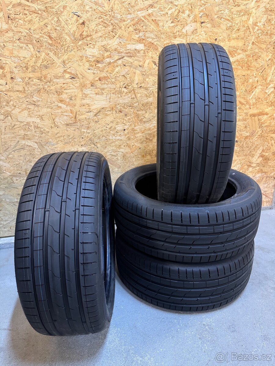 Hankook Ventus S1 evo3 - 245/45 R19 102Y XL, Letní pneu Nové