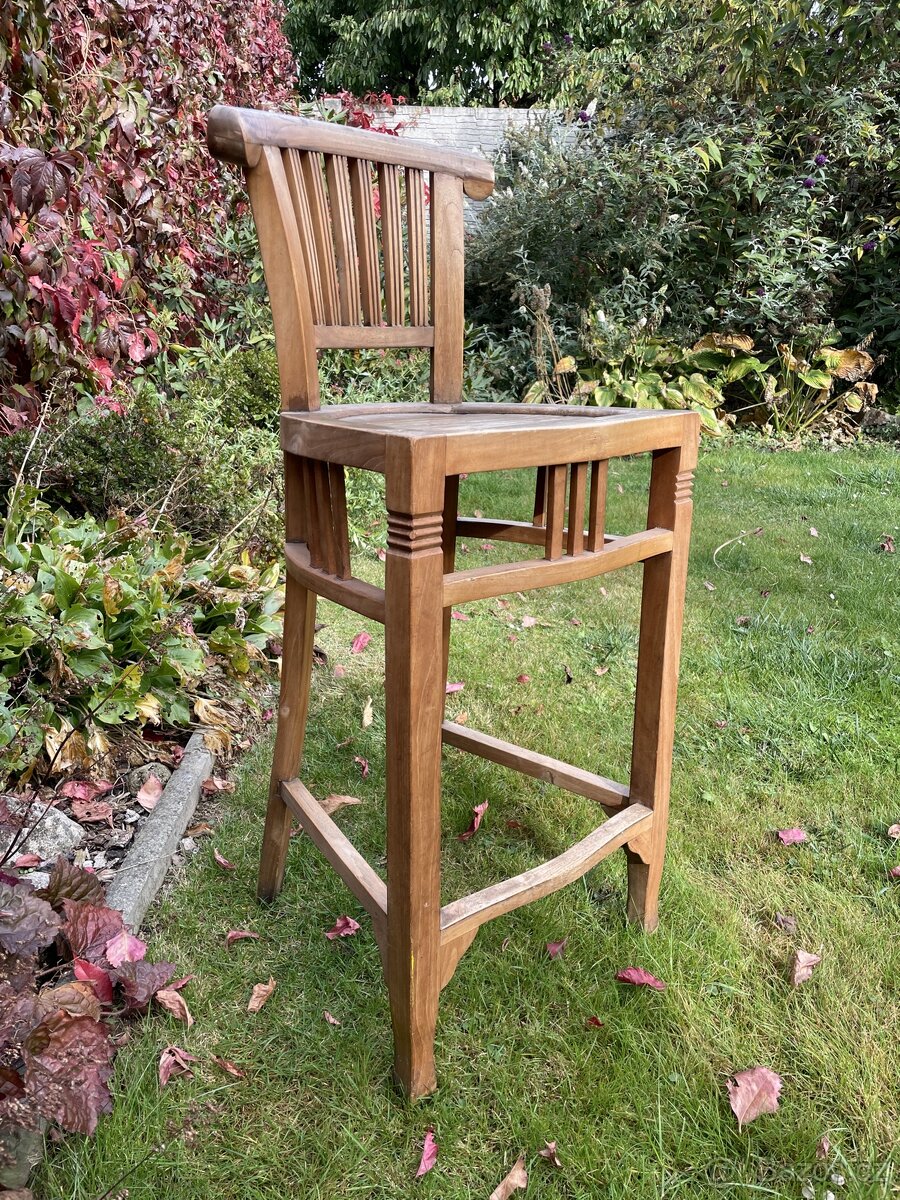 Barové židličky dřevěné 2 kusy