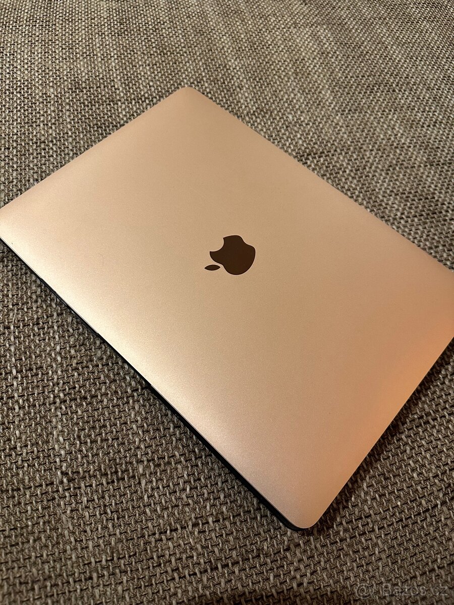 MacBook Air 13 M1, Zlatý 2020, 512 GB