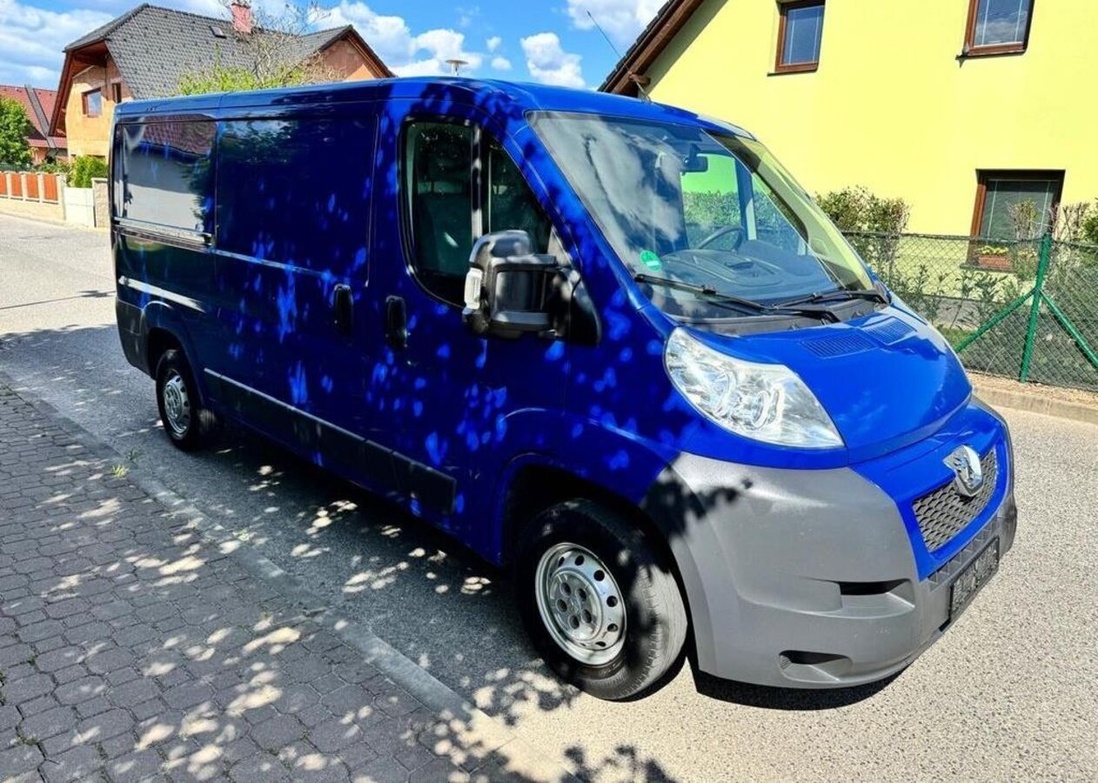 Peugeot Boxer 2,2 HDi 1 Majitel, nové rozvod nafta