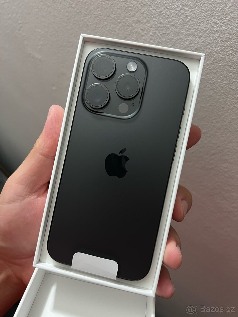 Apple iPhone 15 Pro 1TB Black Titanium, zaruka CZ distribuce