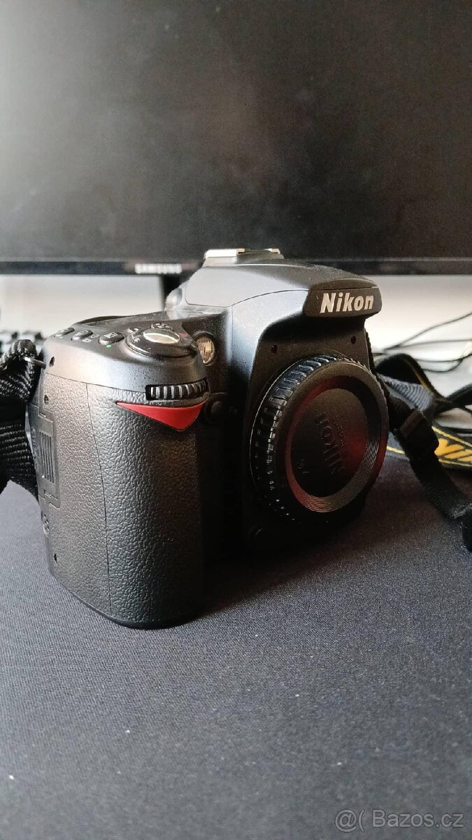 Nikon D90