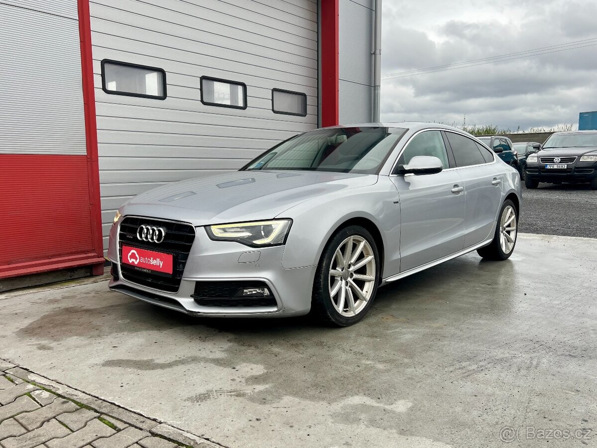 Audi A5 2,0 TDi / QUATTRO/ KLIMA / / 2015