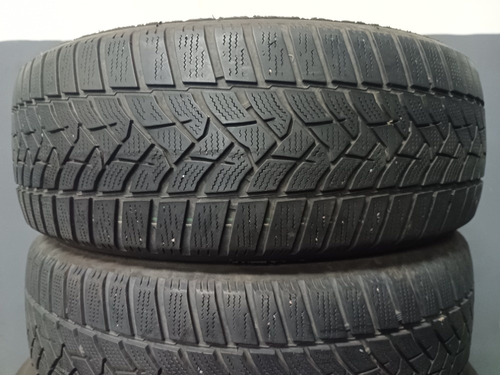 205/60 R16 DUNLOP (4217)