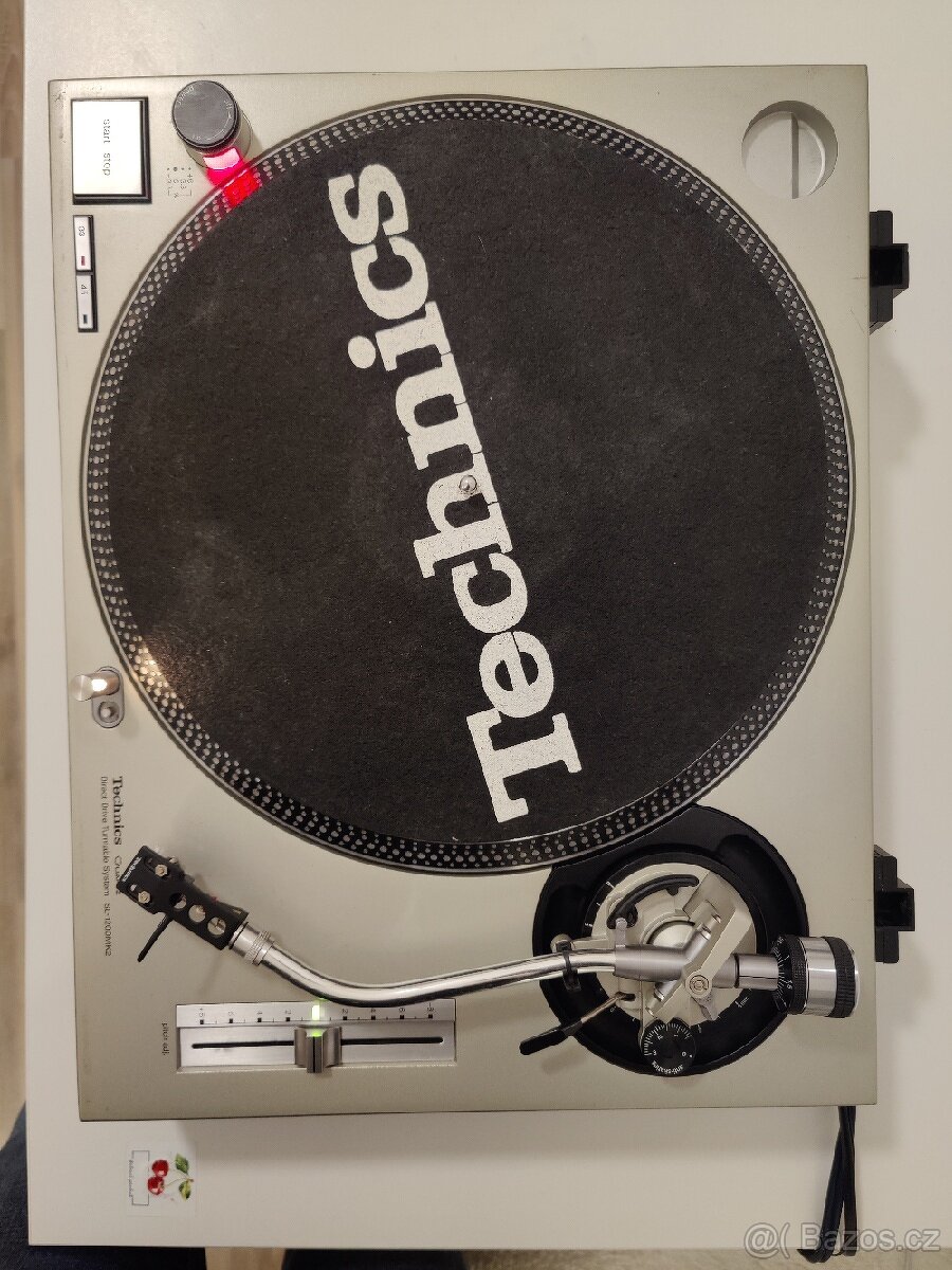 Technics 2x SL 1200 MK2